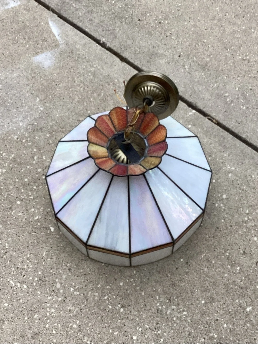 Stained Glass Ceiling Pendant Light in Iridescent White and Amber Tiffany style